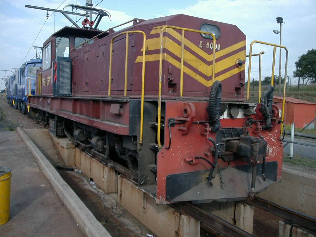 A prominent coal miner has chosen Booyco Engineering to supply HVAC units for its 8E locomotives.