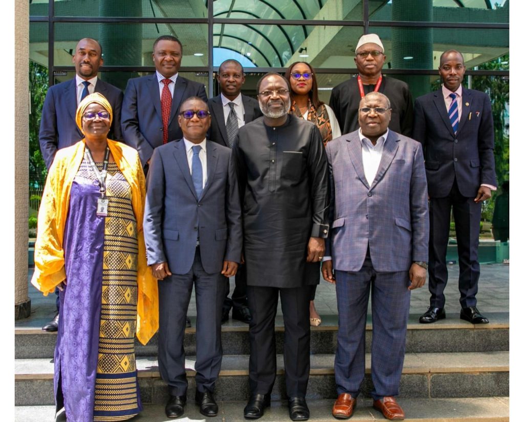 The Director General of the Nigeria Country Department, Lamin Barrow (centre left) and the President of the ECOWAS Commission, Omar Alieu Touray (centre right) led the African Development Bank and ECOWAS Commission delegations. Image source: African Development Bank Group
